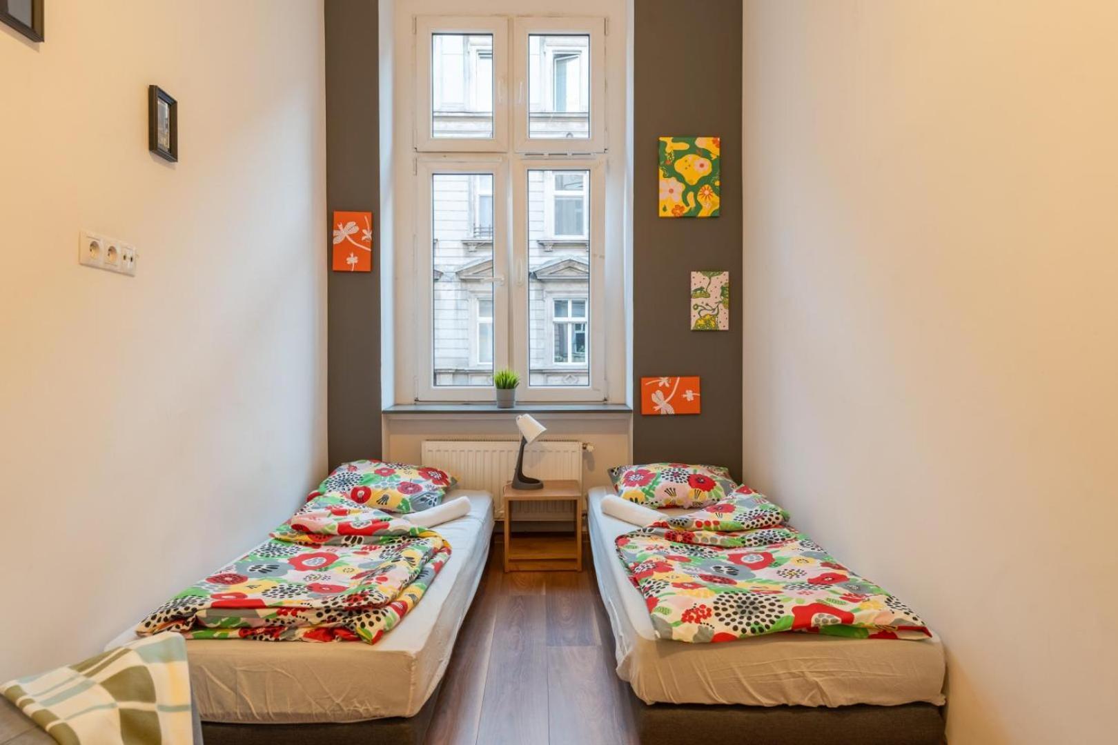 Spoko Pokoje Na Trzebnickiej - Blisko Centrum - By Spaceapart - Wroclaw — Zdjęcia 1