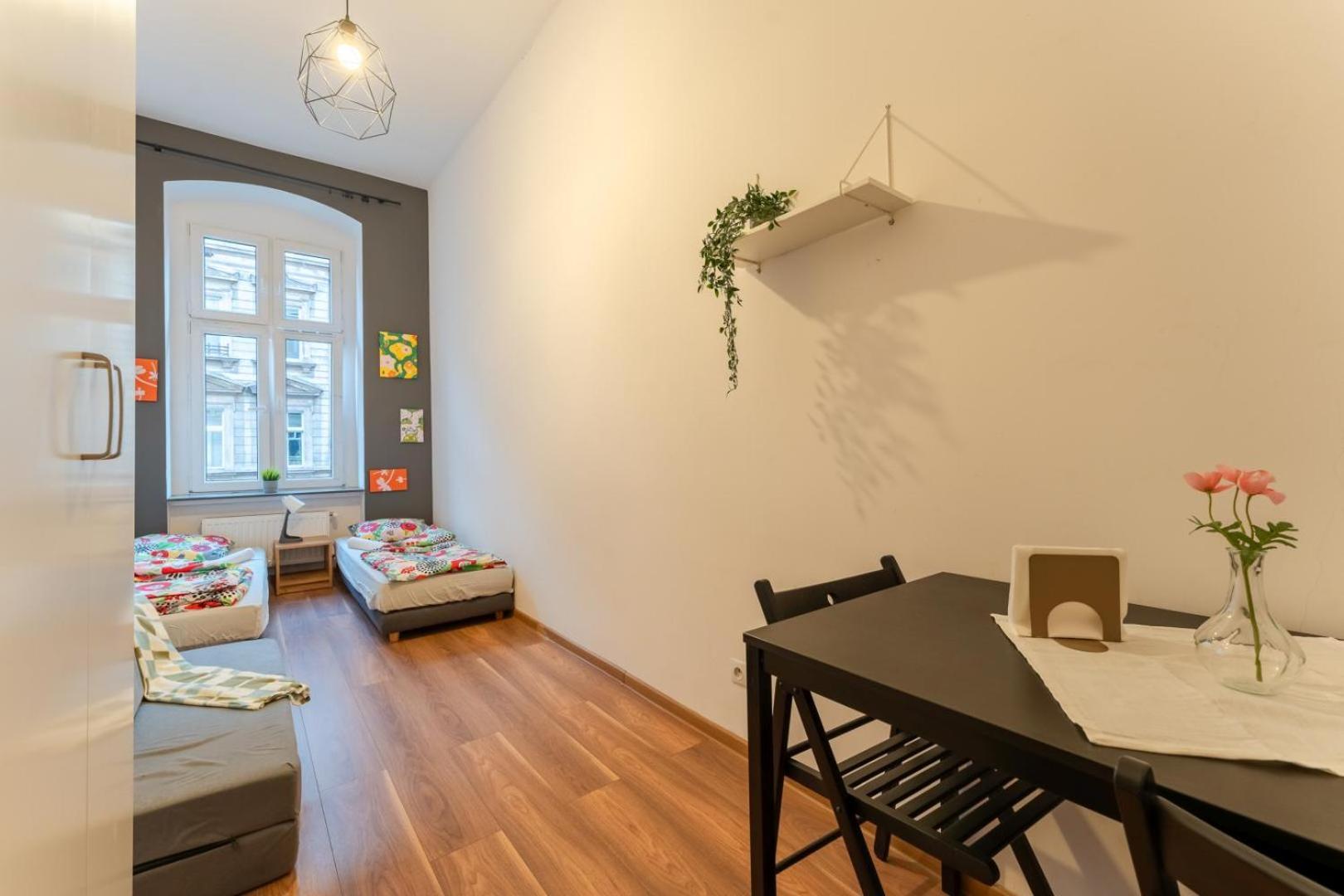 Spoko Pokoje Na Trzebnickiej - Blisko Centrum - By Spaceapart - Wroclaw — Zdjęcia 2